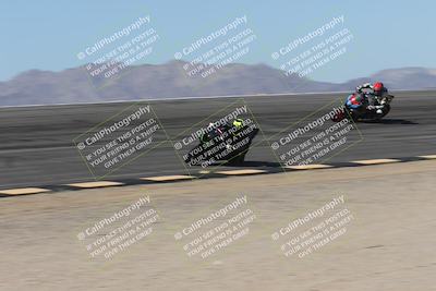 media/Oct-13-2025-Moto Forza (Mon) [[a66d839500]]/3-B Group/Session 2 (Bowl)/